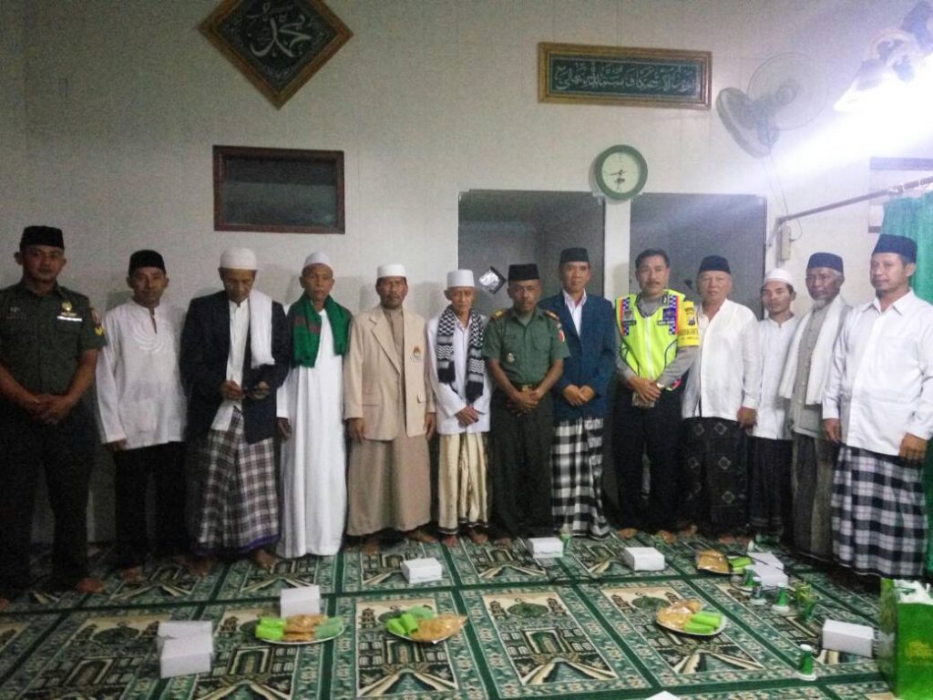 LDII PC Karangploso Bersama MUSPIKA Safari Ramadhan Ke Desa Kasin Putuk